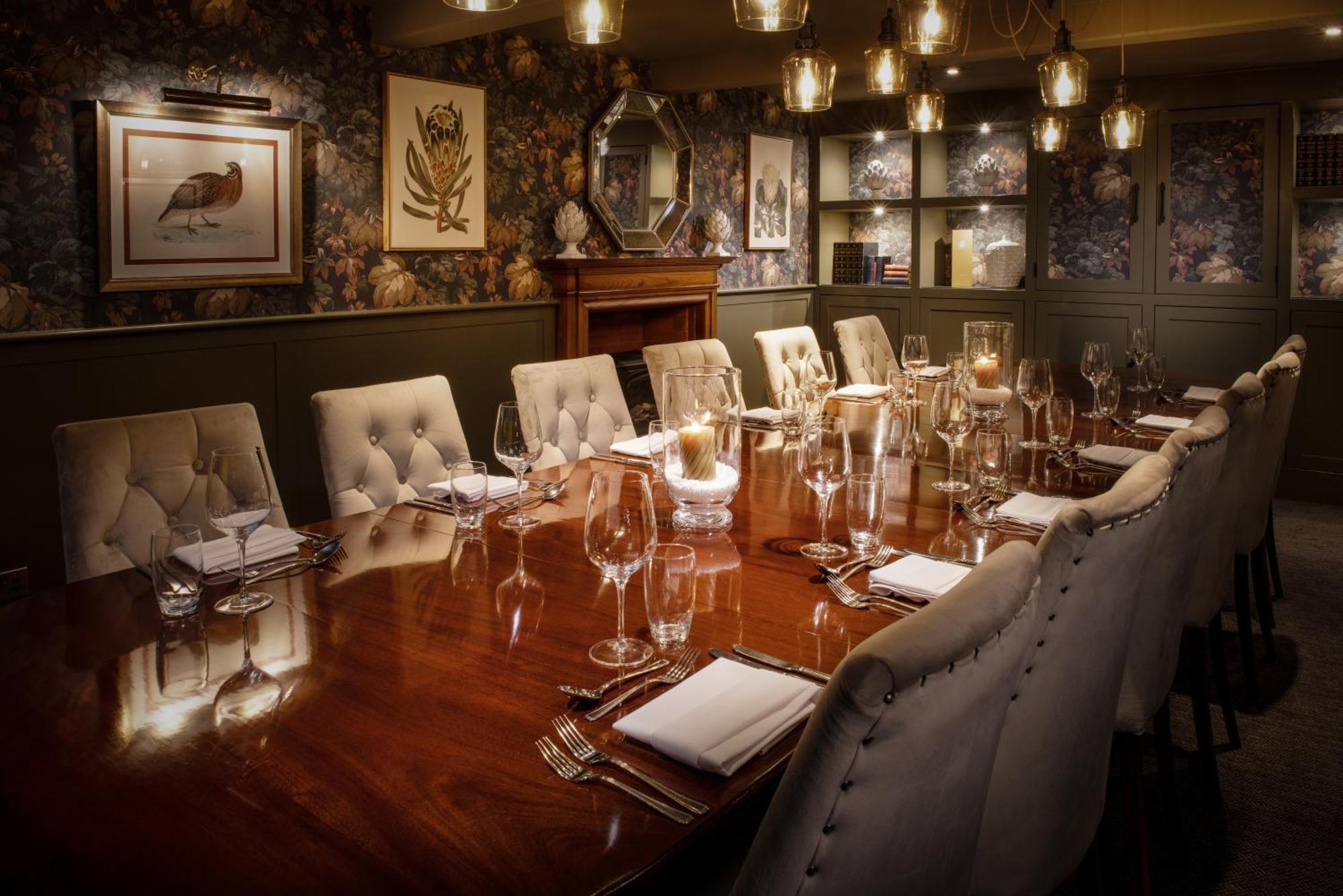 布莱克本 The Millstone, Mellor酒店 外观 照片 The private dining room at The Ivy