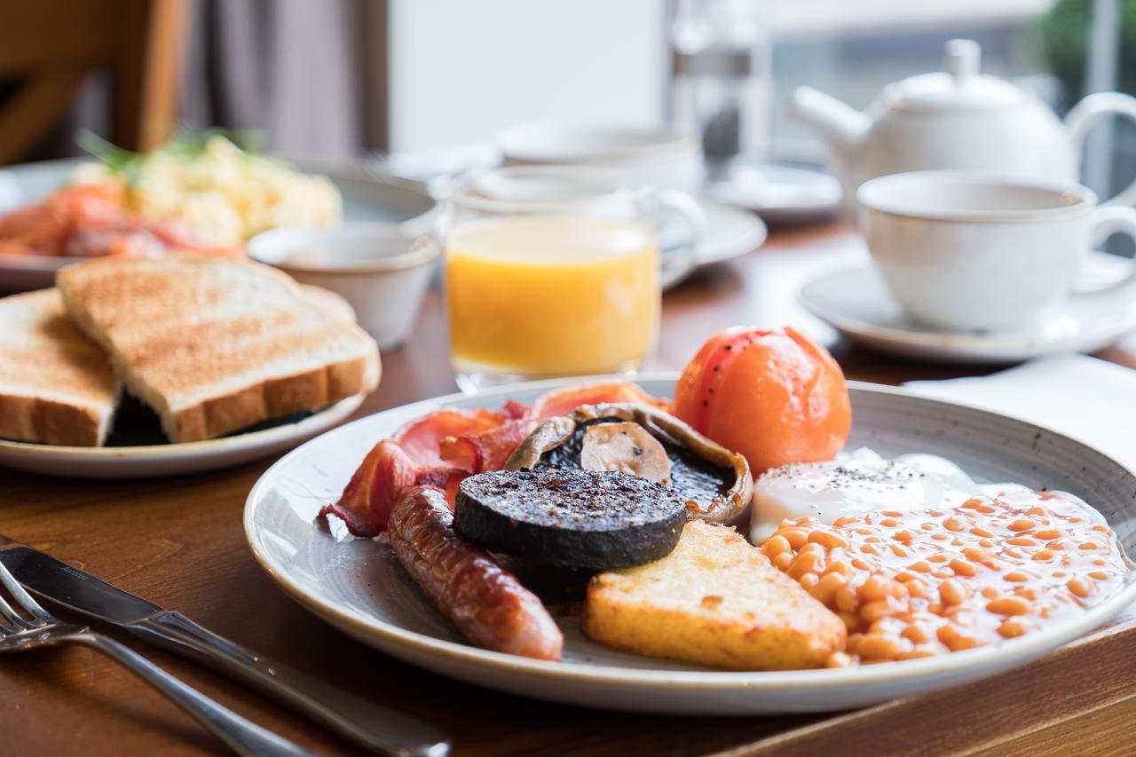 布莱克本 The Millstone, Mellor酒店 外观 照片 English breakfast