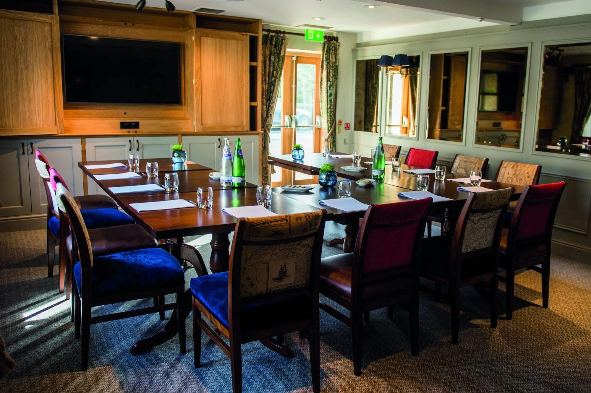 布莱克本 The Millstone, Mellor酒店 外观 照片 The boardroom at the hotel
